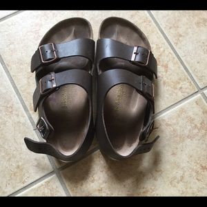 Birkenstock’s size 38